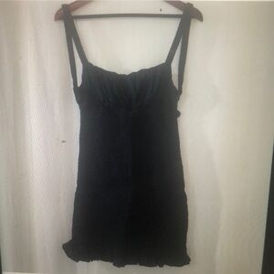 Chic Black Sleeveless Dress